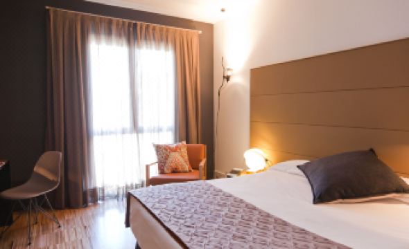Alexandra Barcelona Hotel, Curio Collection by Hilton