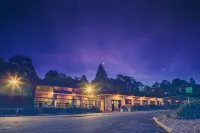 Archibald Hotel - parking