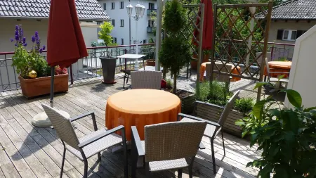 Hotel Alpenrose Отели в г. Бад-Вёрисхофен