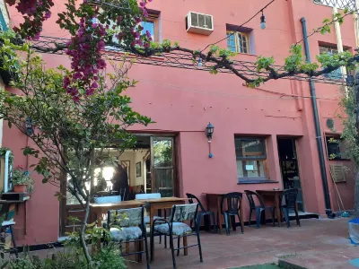 Hostel Estacion Mendoza โรงแรมใน