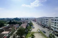 Mornington Hotel Sitiawan Hotels in Sitiawan