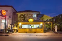 M Boutique Hostel Hotel a 