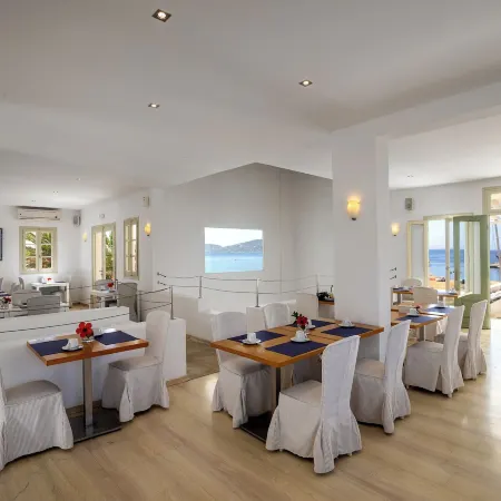 Olia Hotel