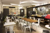 Hotel Espace Champerret Hotels in Levallois-Perret
