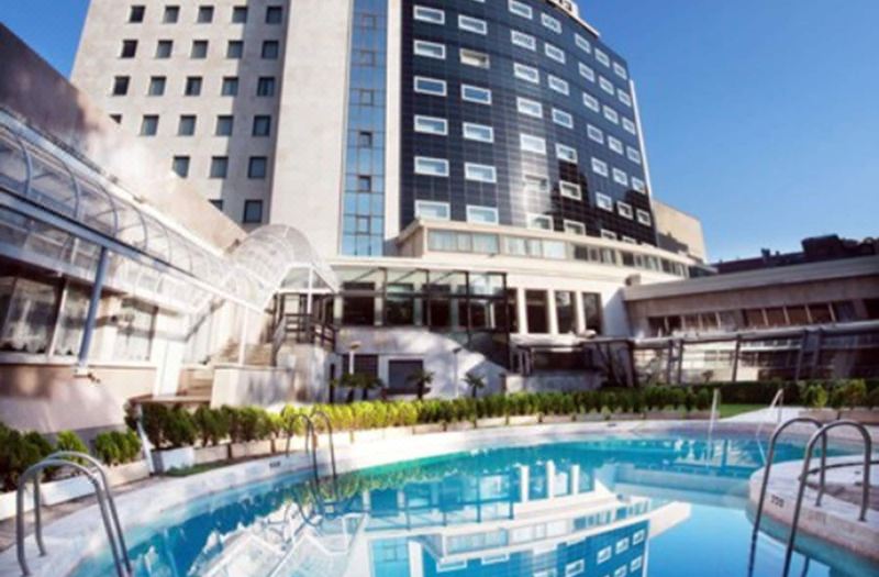 Hotel Tres Reyes Pamplona photo 2