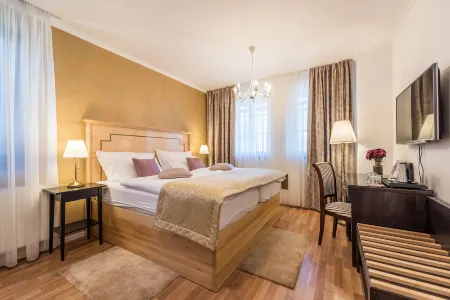 Plitvice Falls Cottage Отели в г. Poljanak