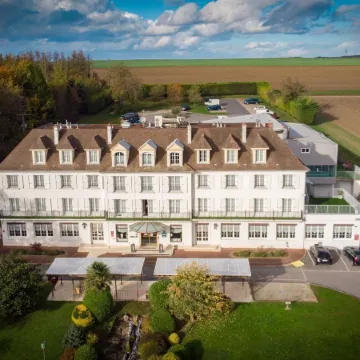 Best Western Ile De France Hotel & Spa