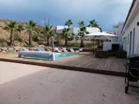 Résidence les Jardins du Fort Hotels in Porticcio