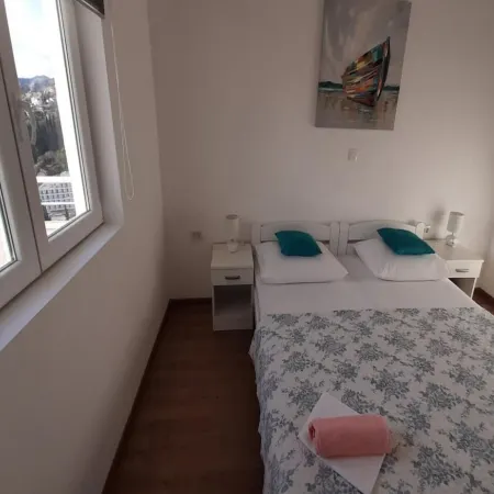 Apartments Nika Mlini