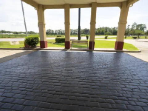 Quality Inn & Suites Monroeville South Hotel di Monroe County