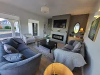Luxurious 4-Bed House in Tipperary Town - 3-Sterne