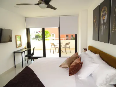 Takh308 Các khách sạn ở 