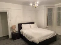Charming 2-Bed Apartment in Brentwood Free Parking Hotel di Ongar