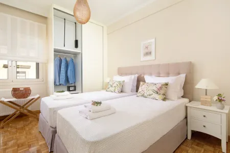 Ivory Luxury Suite by CorfuEscapes Отели рядом с достопримечательностью «Вилла Мон Репо»