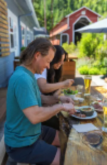 Westfir Lodge & Mountain Market