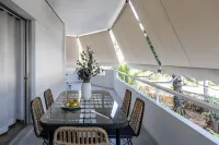 Stylish 1BR Retreat Near Alimos Beach Tram