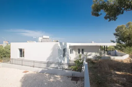 Villa Prpo490a, Stunning 5Bdr Protaras Villa with Pool, Close to the Beach