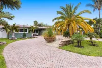 Newly Renovated 3 Bedrooms Near the Beach and Rest