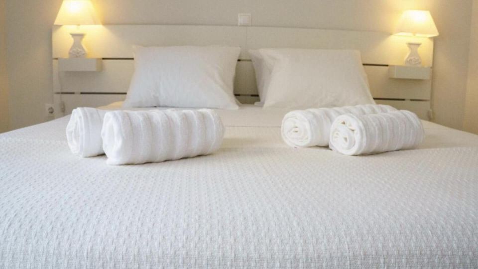 Coastal Sleeps 4 with Free Parking