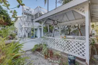 Pelican Cove Inn