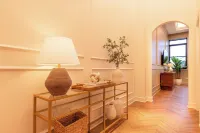 Sinclair Suites - Apartments