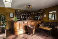 Maddens Bridge Bar & Guesthouse - stanze in case private