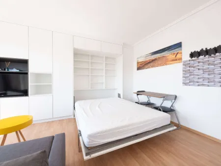 Cozy Studio with Terrace and Stunning View