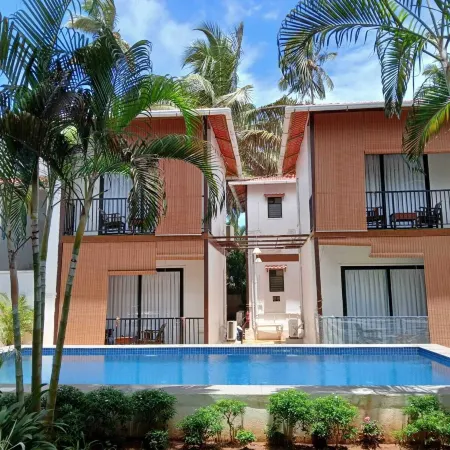 Cottages in Arambol close to Beach