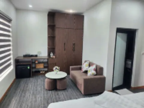 Sunshine Mini Hotel Hoteles en Phổ Yên