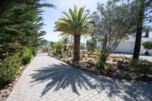 Pomba beautifully renovated with heated pool! - فلل