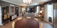 Hilton Harrisburg Hotels in Harrisburg