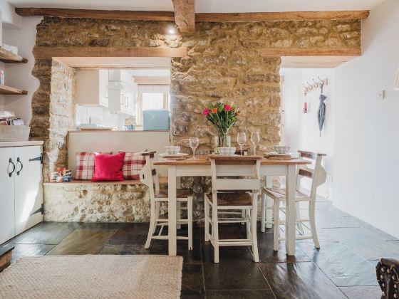 Sweetheart Cottage - Cosy 2 Bed in the Cotswolds!