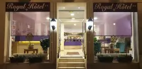 Royal Hotel Versailles Hotel di Buc