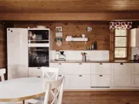 Cozy 4BR Lakeside Cottage with Sauna