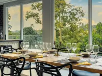 Luxo e segurança - 30 minutos de SP Hotels in Cotia
