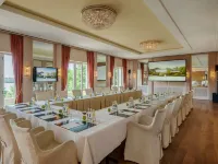 Hotel Louis C. Jacob Hotels near Cranz