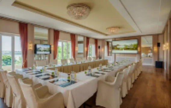 Hotel Louis C. Jacob