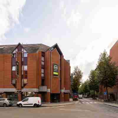B&B HOTEL Mons Centre Hotel Exterior
