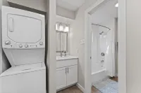 Charming Studio Close to Downtown and Domain - Homestays