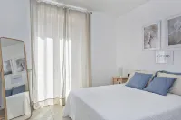 Shelley Apartments - Sky P Iva Hotels in Metropolitan City of Genoa
