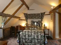 Luxurious Cottage with Lovely Views in Rural Location Hotels in Presteigne