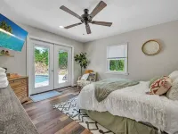 Quiet house heated pool & waterfall open all year