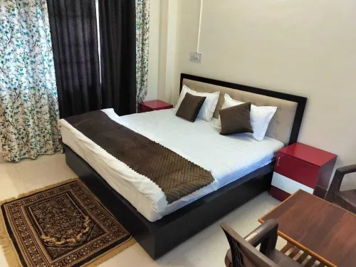 Kasauli Jashan - سرير ووجبة إفطار