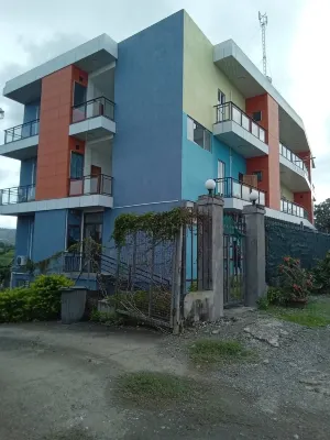 TR 아파트 Lela Beach 주변 호텔