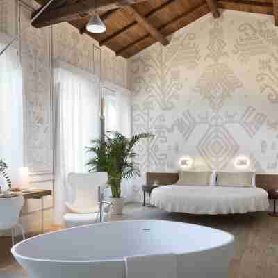Casa Clat Rooms