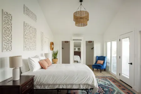 New - Hawaiian Tin Shack Отели в г. Хавайиан-Парадайс-Парк