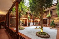 Casa Bolívar Hotel Museo Hotels in Loja
