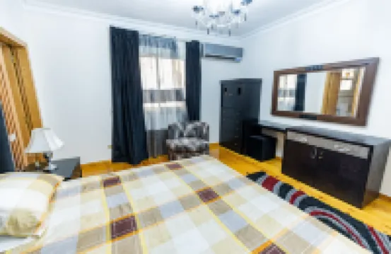 橡樹蘭花豪華2卧室公寓帶步入式衣櫃 馬底酒店