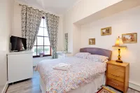 Grand Mansion 9 Beds Sleeps 17 Parking - Groups Hotels near University of Aberdeen