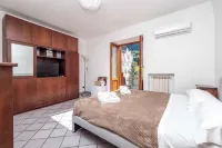 Maison Rosa